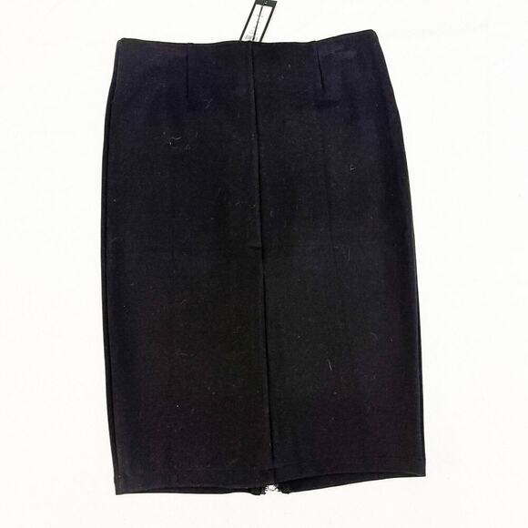 Romeo & Juliet Couture Black Zippered Pencil Skirt Size M NWT - Picture 3 of 5